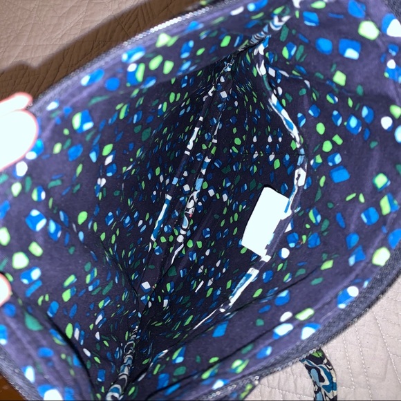 Vera Bradley Hipster - Picture 4 of 4
